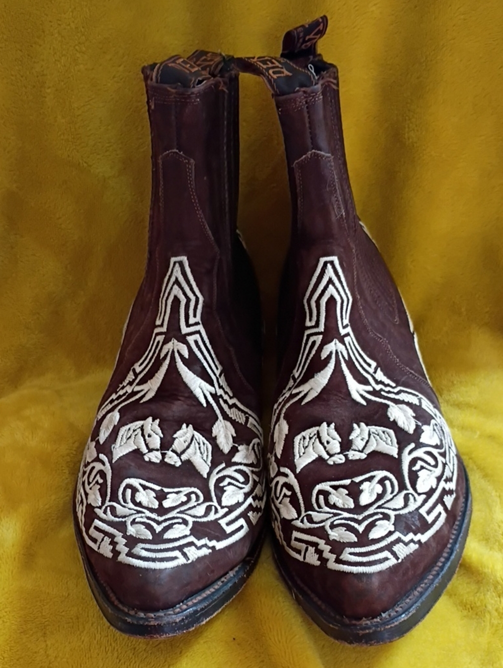 Denver Hayes Maroon Western Chelsea Boots with White Embroidery